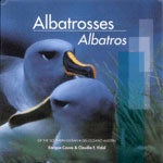 Item #12706 Albatrosses of the Southern Ocean / Albatros del Oceano Austral. Enrique COUVE, Claudio F. VIDAL.